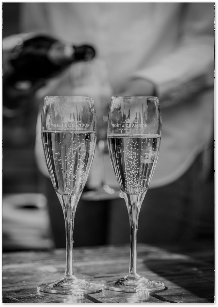 Posterux© | Champagne Celebration – Black & White Photography Poster poster – premium wall art